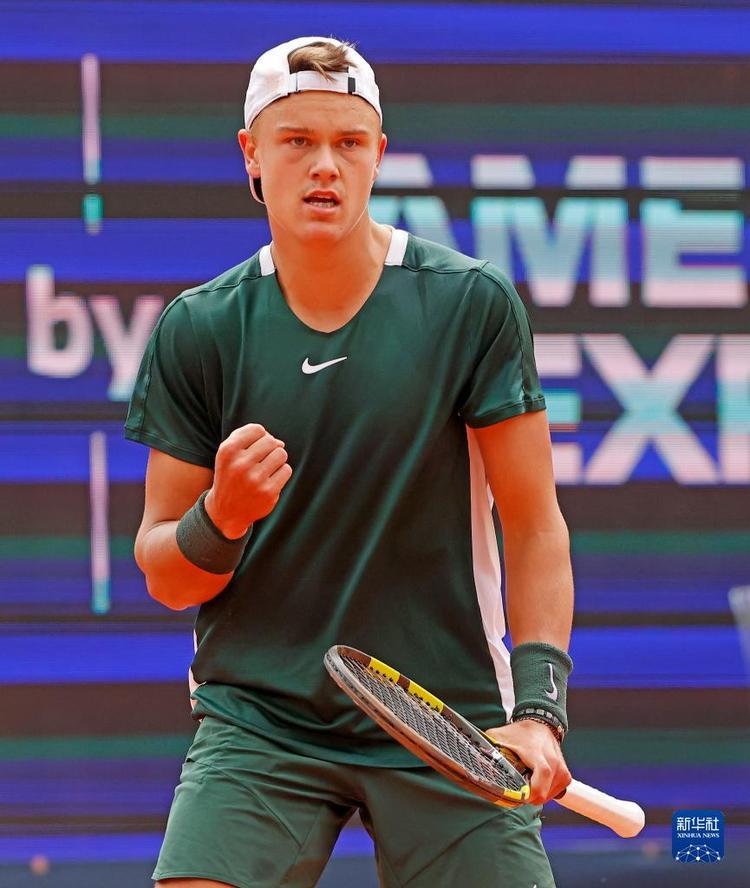 据虽不错 据虽不错