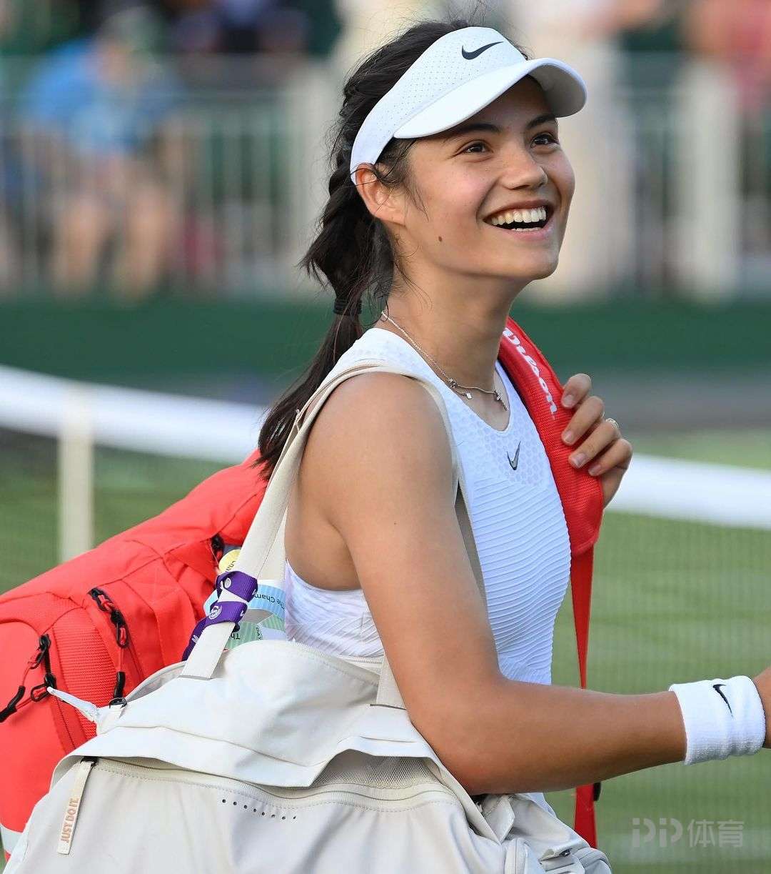 被彻底收缩 被彻底收缩